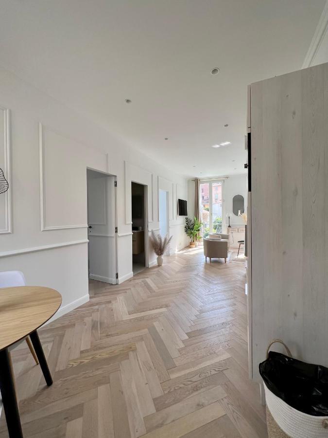 Amazing New Property In The Heart Of The Old Town Of 앙티브 외부 사진